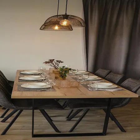 House In Arnhem With Rhine Views Tatil Evi *