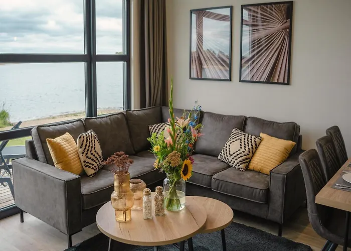 House In Arnhem With Rhine Views *